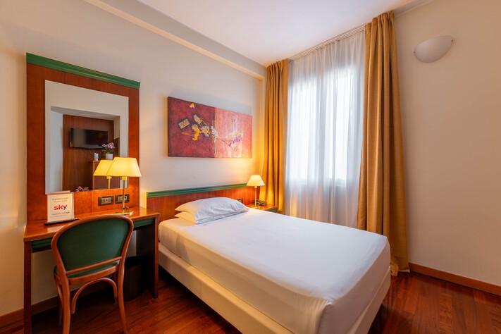 单人间 拉斐尔酒 店 米蘭 单人间 拉斐尔酒 店 米蘭